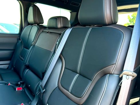 New 2026 Nissan Armada SL AWD/4WD image 16