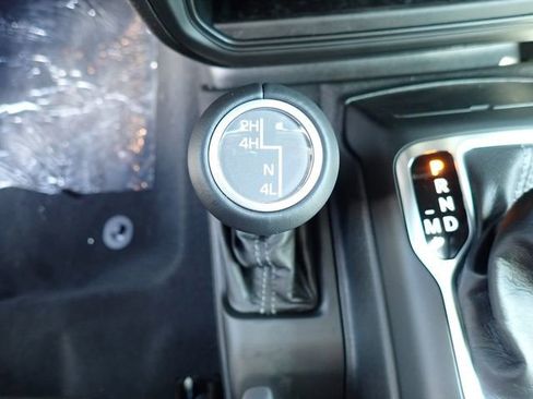 New 2026 Jeep Gladiator Sport image 18