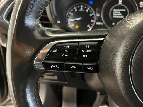 Used 2024 MAZDA MAZDA3 s FWD image 25