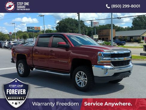 Used 2018 Chevrolet Silverado 1500 LT w/ All Star Edition AWD/4WD image 9