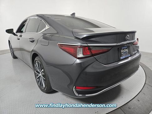 Used 2024 Lexus ES 300h w/ Premium Package FWD image 4