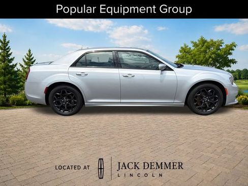 Used 2021 Chrysler 300 Touring L w/ Popular Equipment Group AWD/4WD image 8