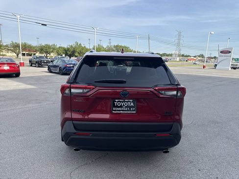 Certified 2024 Toyota RAV4 XLE AWD/4WD image 4