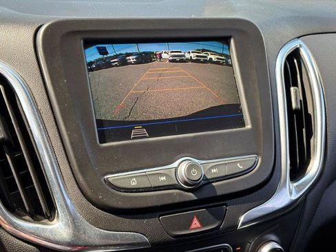 Used 2021 Chevrolet Equinox LT AWD/4WD image 26