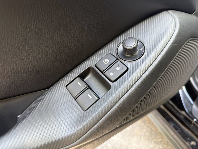 Used 2025 MAZDA MX-5 Miata Sport RWD image 13