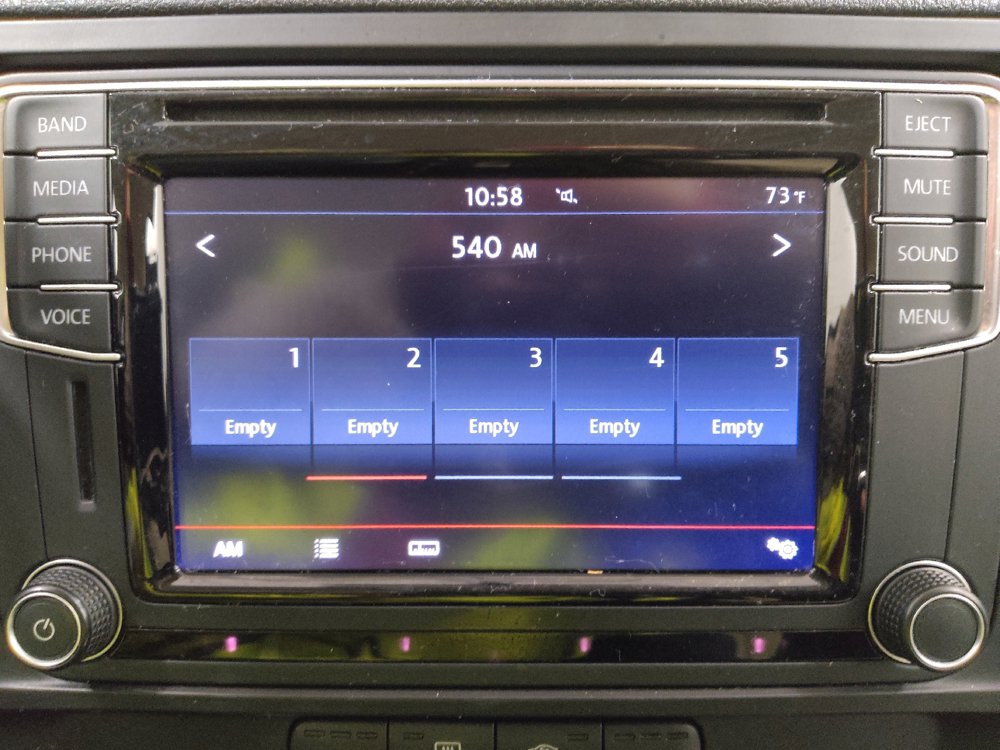 Used 2017 Volkswagen Jetta SE FWD image 25