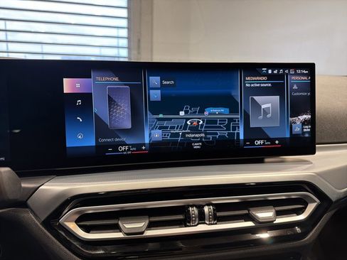 Used 2023 BMW i4 eDrive40 w/ Premium Package RWD image 16