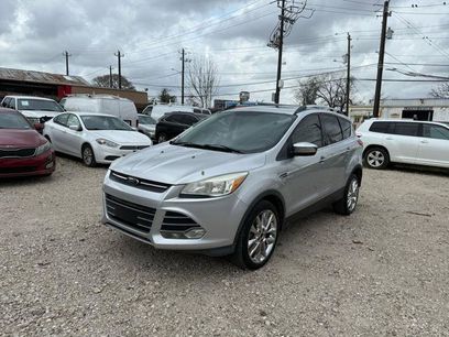Used 2016 Ford Escape SE w/ SE Chrome Package