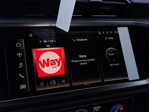 New 2025 Audi Q3 2.0T Premium Plus image 13