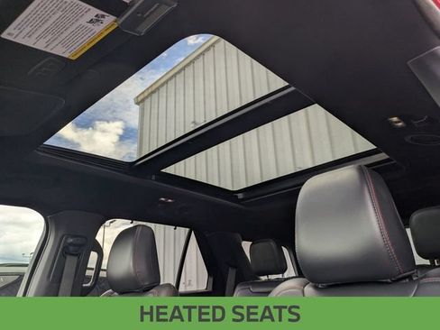Used 2025 Ford Explorer ST-Line w/ Premium Package AWD/4WD image 18