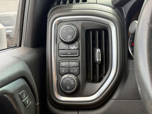 Used 2020 Chevrolet Silverado 2500 LT AWD/4WD image 26