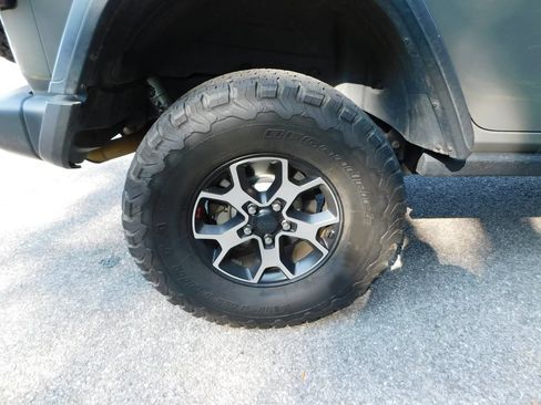 Used 2020 Jeep Wrangler Unlimited Rubicon AWD/4WD image 7