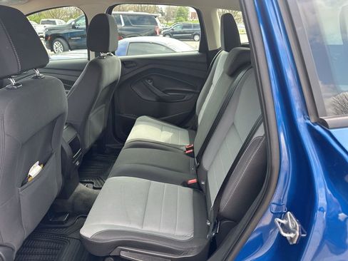 Used 2017 Ford Escape S image 9