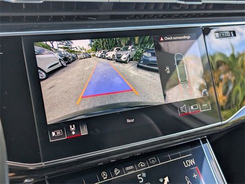 Used 2025 Audi Q7 2.0T Premium Plus w/ Premium Plus Package image 25