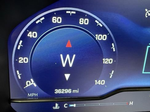 Used 2023 Chevrolet Silverado 1500 LT image 17