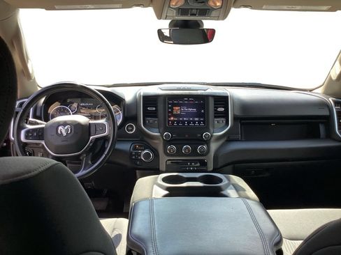 Used 2020 RAM 1500 Big Horn AWD/4WD image 10
