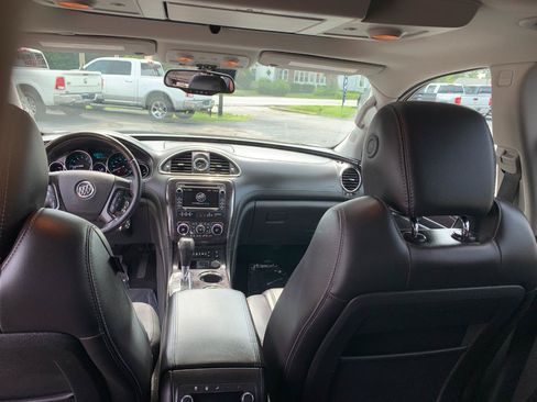 Used 2017 Buick Enclave Premium w/ Experience Buick Package AWD/4WD image 33