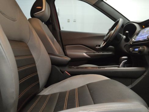 Used 2021 Nissan Kicks SR w/ SR Premium Package FWD image 21