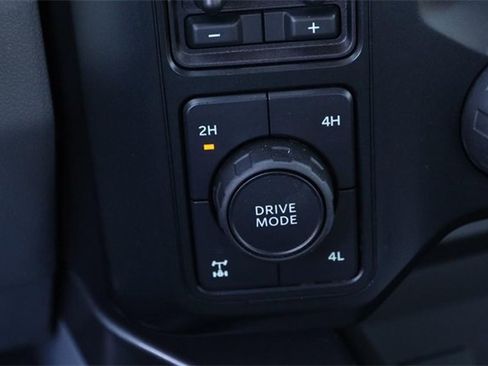 Certified 2023 Ford F250 XLT w/ FX4 Off-Road Package image 18