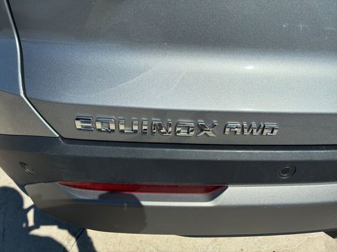 Used 2025 Chevrolet Equinox LT AWD/4WD image 25