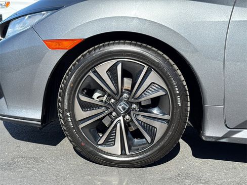 Used 2019 Honda Civic EX-L image 6