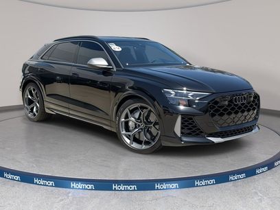 New 2025 Audi RS Q8 performance