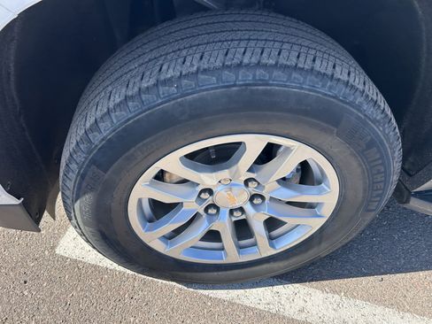 Used 2024 Chevrolet Tahoe LT image 7