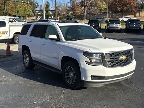 Certified 2019 Chevrolet Tahoe LT image 3