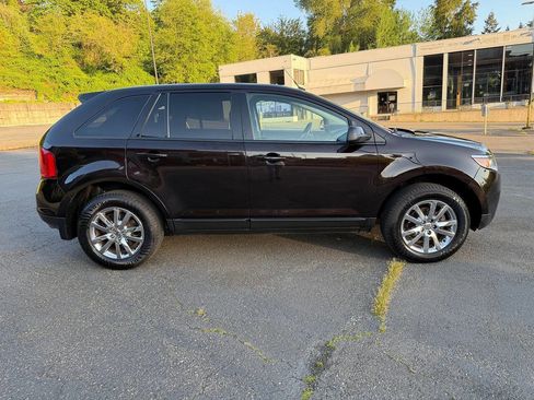 Used 2014 Ford Edge SEL w/ Driver Entry Package AWD/4WD image 7