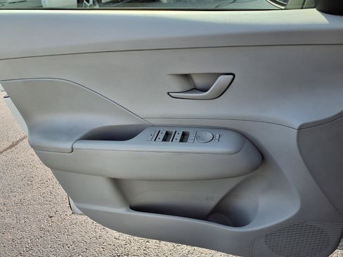 Used 2026 Hyundai Kona SEL Sport FWD image 17