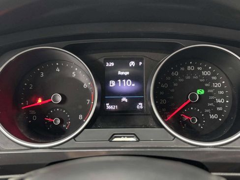 Used 2021 Volkswagen Tiguan S image 34