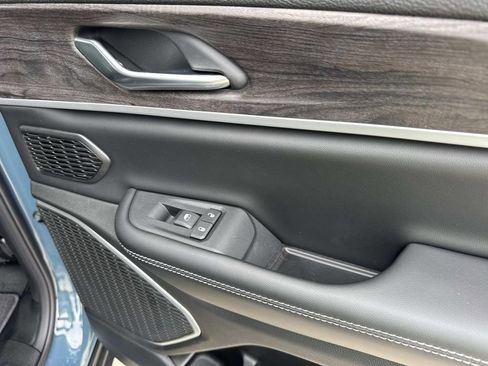 New 2026 Jeep Grand Cherokee Limited RWD image 21