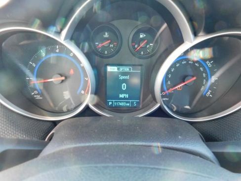 Used 2016 Chevrolet Cruze LT image 16