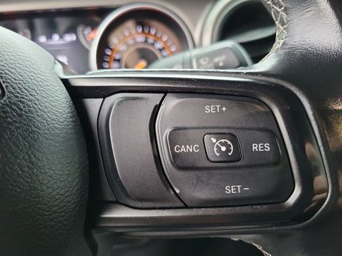 Certified 2020 Jeep Wrangler Unlimited Freedom Edition image 6