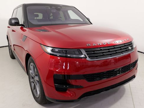 Used 2023 Land Rover Range Rover Sport SE image 6