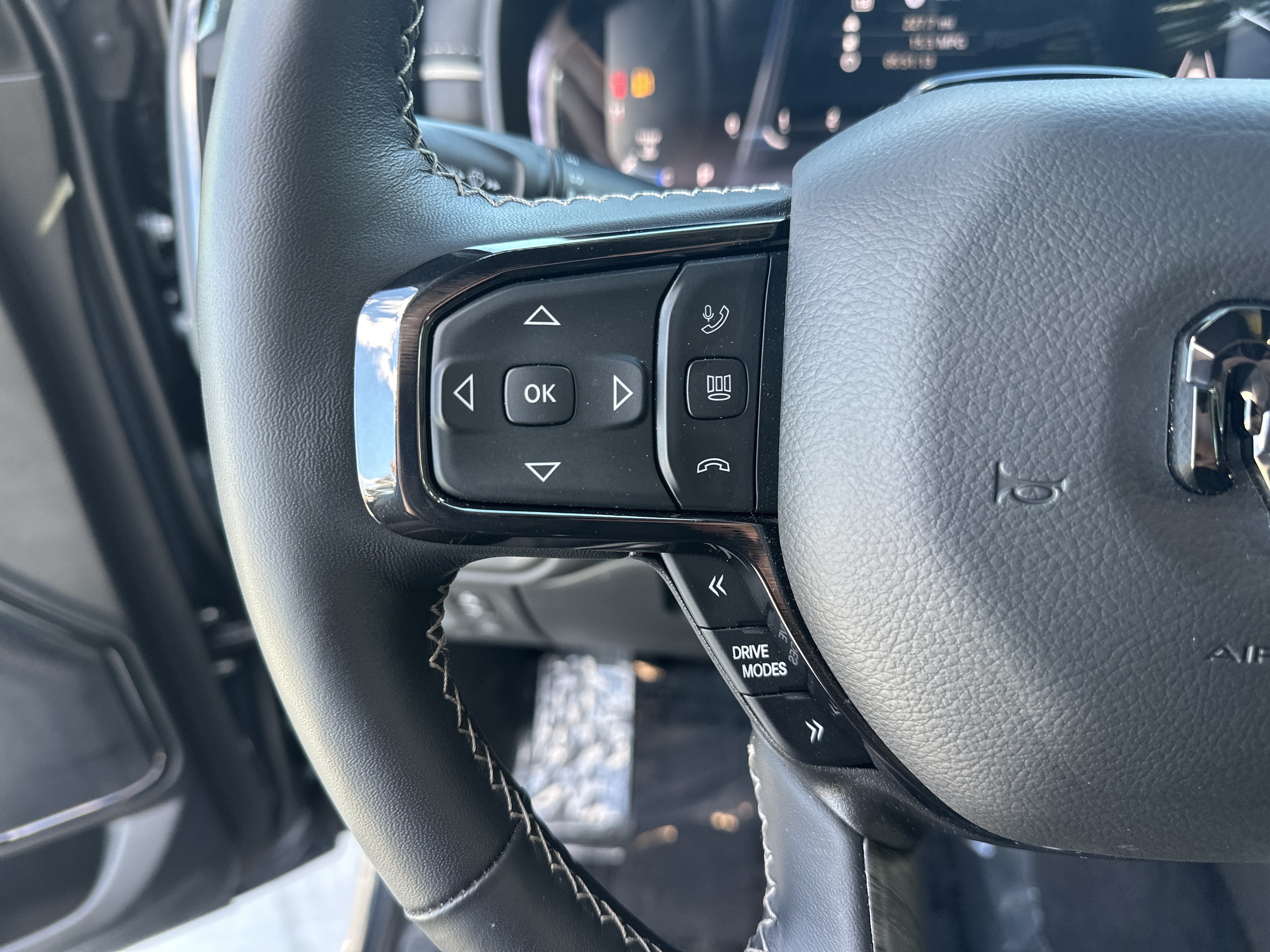 Used 2026 RAM 1500 Limited AWD/4WD image 19