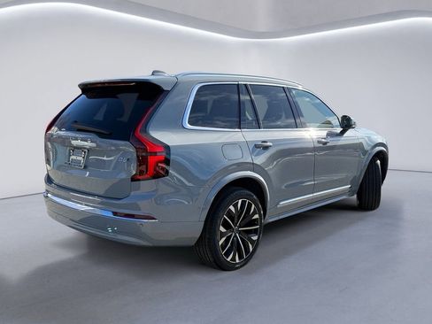 New 2026 Volvo XC90 B6 Ultra w/ Protection Package image 4