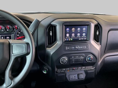 Used 2026 Chevrolet Silverado 1500 W/T w/ Trailering Package RWD image 7