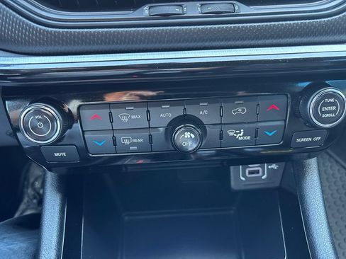 Used 2023 Jeep Compass Trailhawk w/ Trailhawk Elite Group AWD/4WD image 34