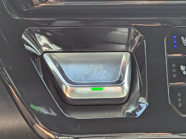 Used 2025 GMC Sierra 2500 AT4 AWD/4WD image 34