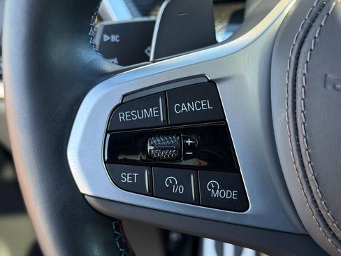 Used 2025 BMW X6 M60i AWD/4WD image 29
