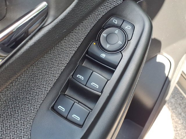 Used 2023 Chevrolet TrailBlazer LS FWD image 19