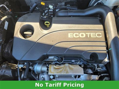 Used 2022 GMC Terrain SLT w/ Tech Package image 29