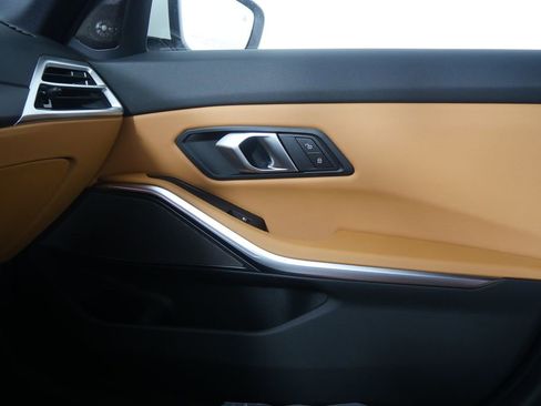 New 2026 BMW 330i Sedan w/ Premium Package image 25