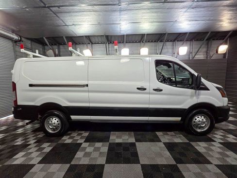 Used 2024 Ford Transit 150 Low Roof AWD w/ Load Area Protection Package image 9