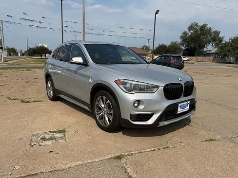 Used 2018 BMW X1 xDrive28i AWD/4WD image 8