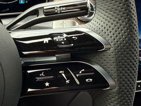 Used 2026 Mercedes-Benz GLC 300 4MATIC image 20