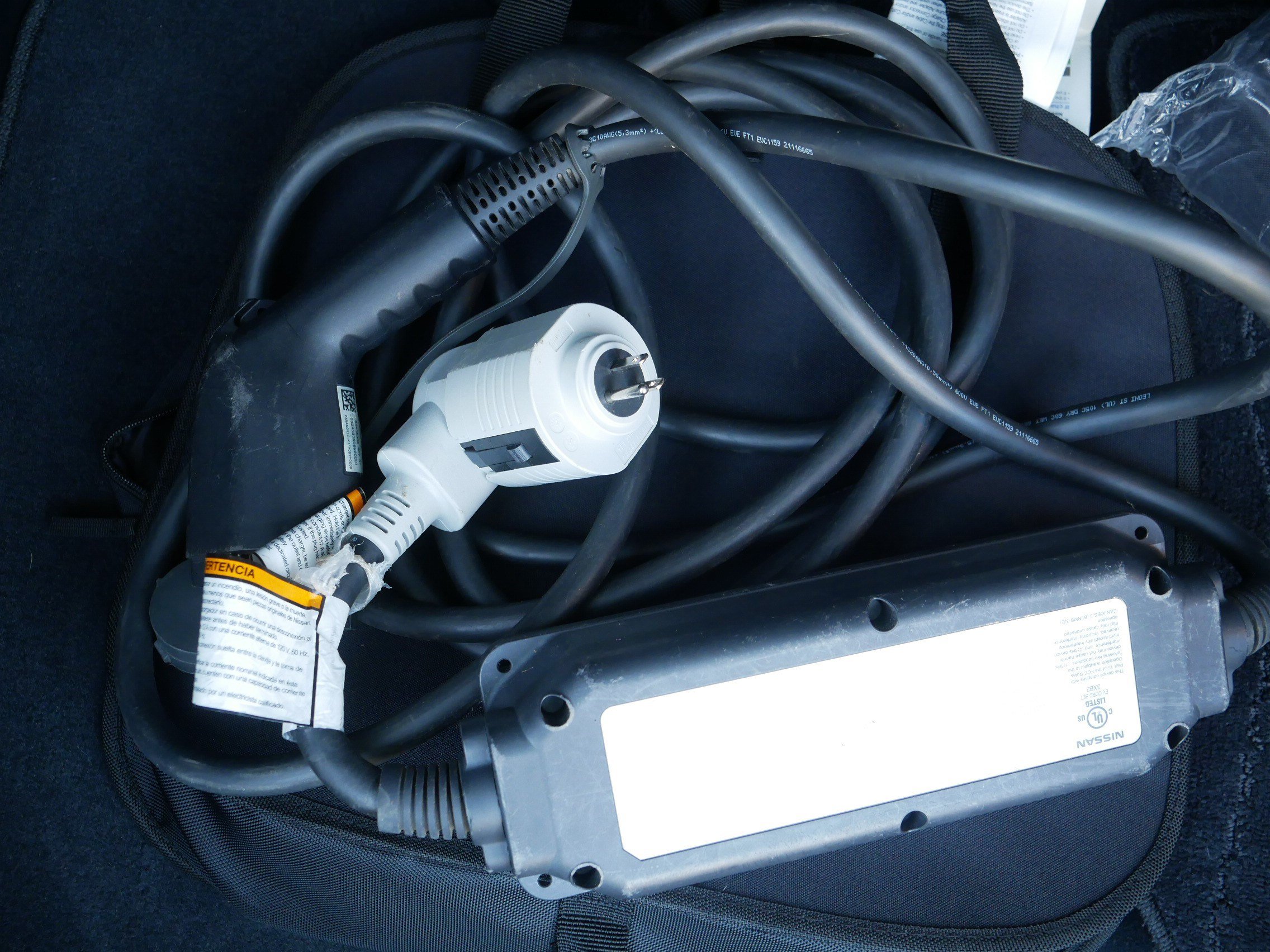 Certified 2025 Nissan Leaf S FWD image 37