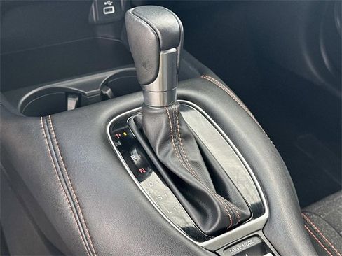 Used 2025 Honda HR-V Sport image 16