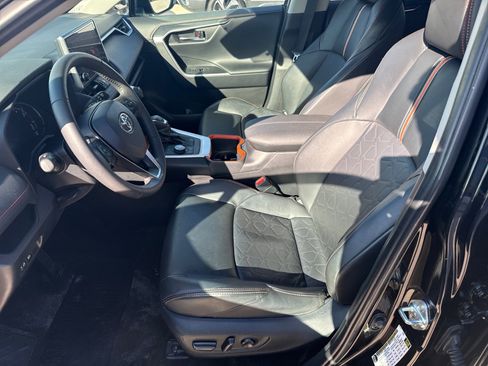 Used 2024 Toyota RAV4 Adventure image 8